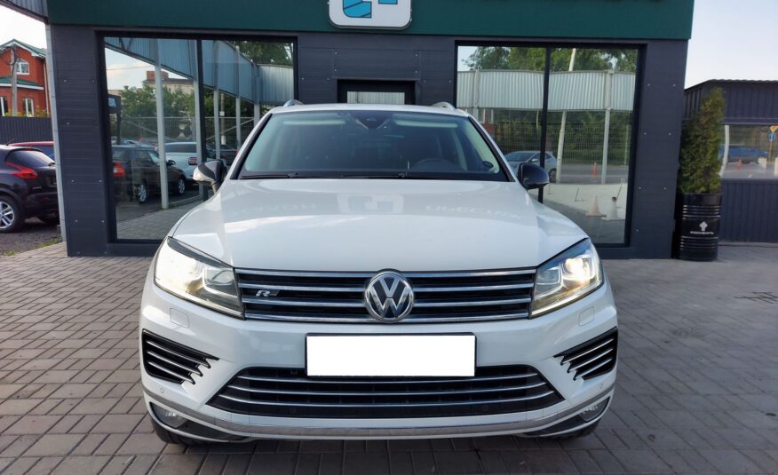 Volkswagen Touareg, 2017 год